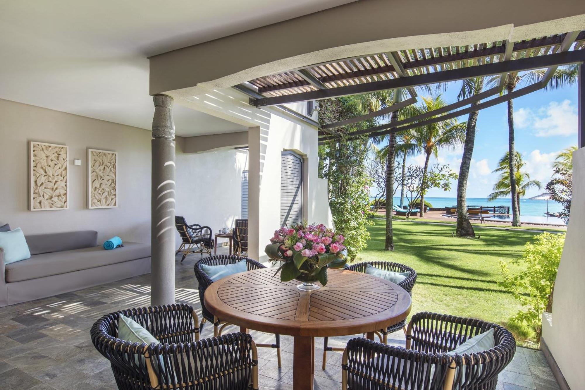 Royal Palm Beachcomber Luxury Grand Baie Exterior photo