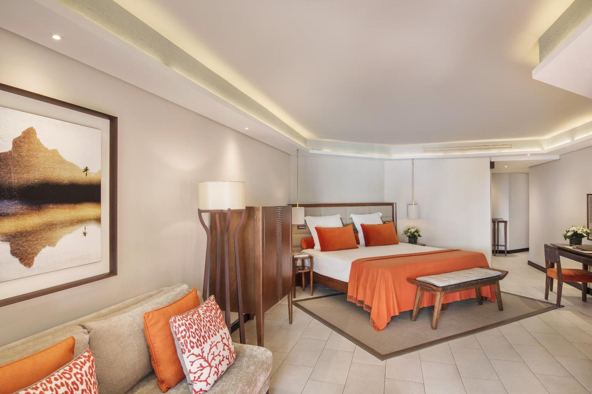 Royal Palm Beachcomber Luxury Grand Baie Exterior photo