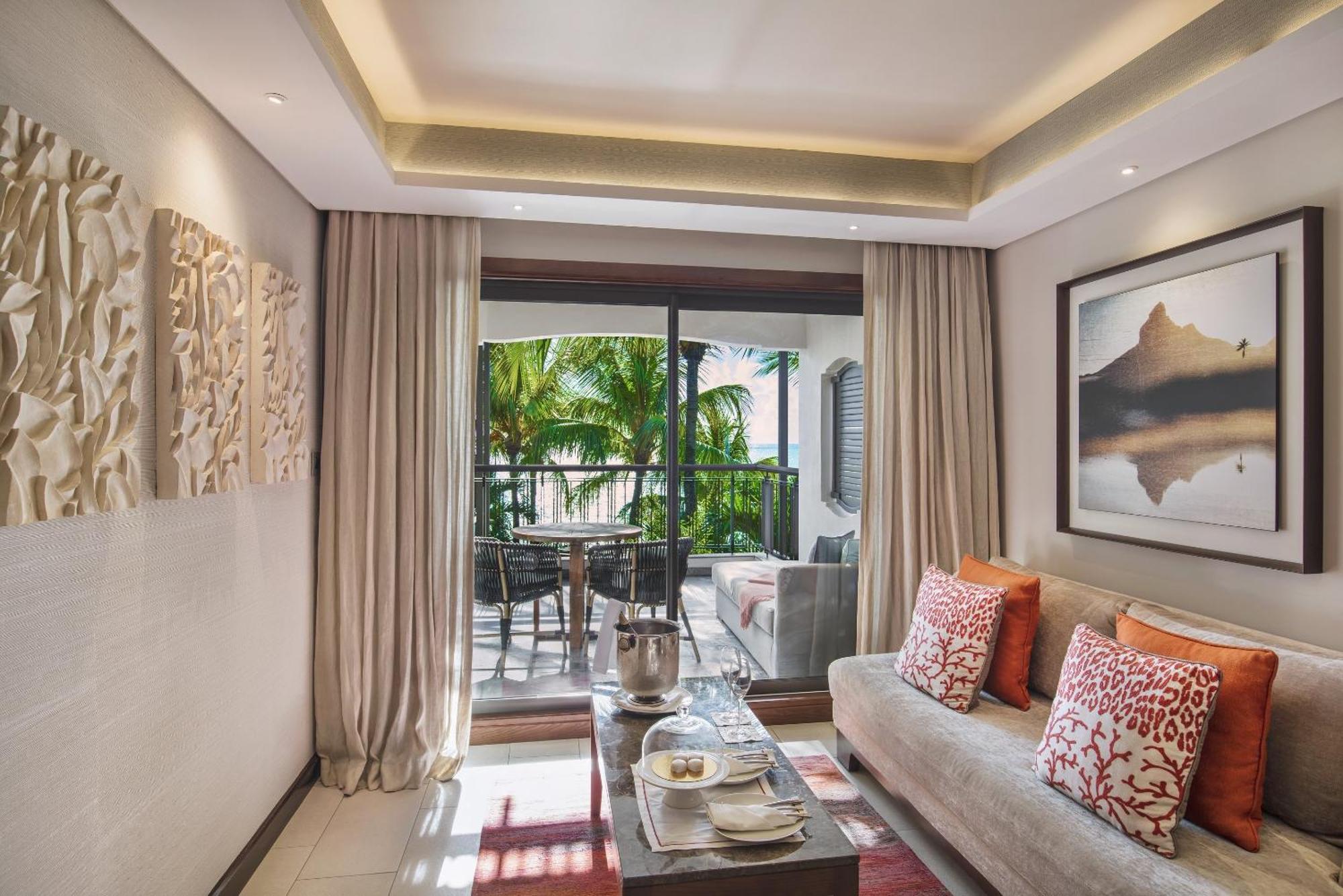 Royal Palm Beachcomber Luxury Grand Baie Exterior photo